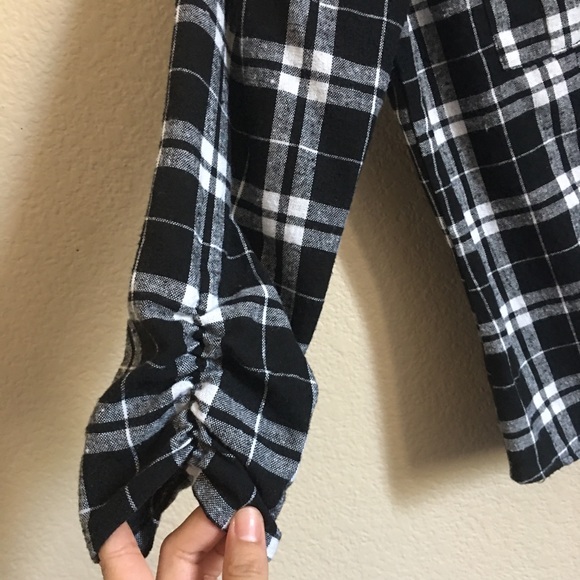 Flannel - Picture 4 of 4
